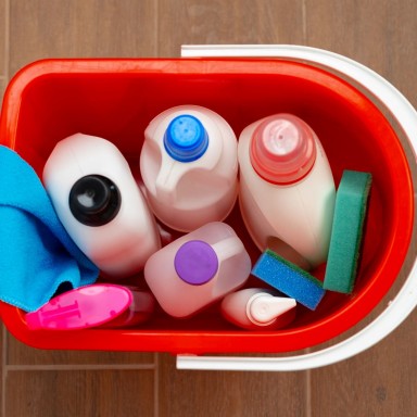 Як правильно просувати побутову хімію за допомогою малюнків та інших інструментів реклами