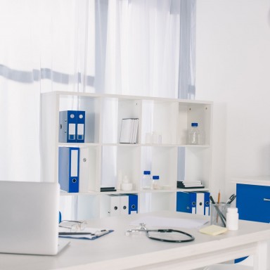 Розробка логотипу для медичного закладу