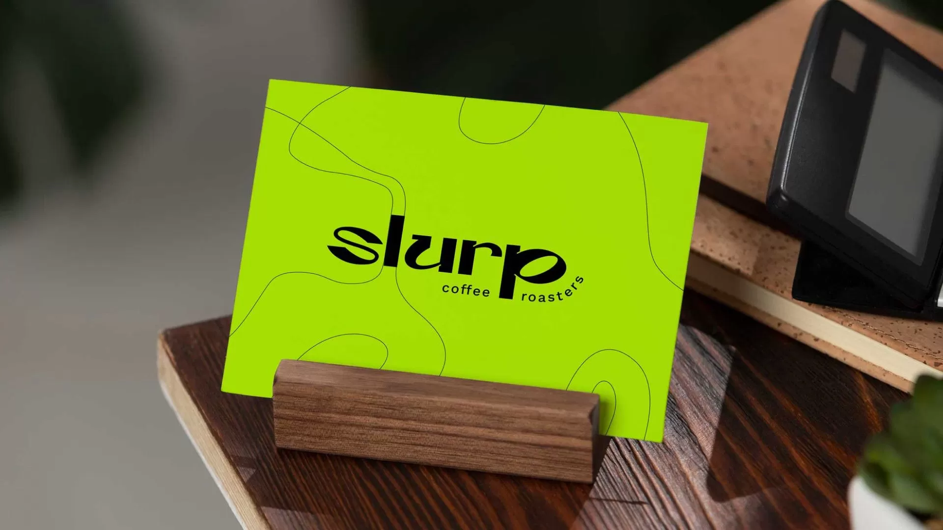 Фото №5: Slurp - кофейный шоурум в Киеве - Разработка логотипа и создание бренда в студии брендинга Rocketmen Agency