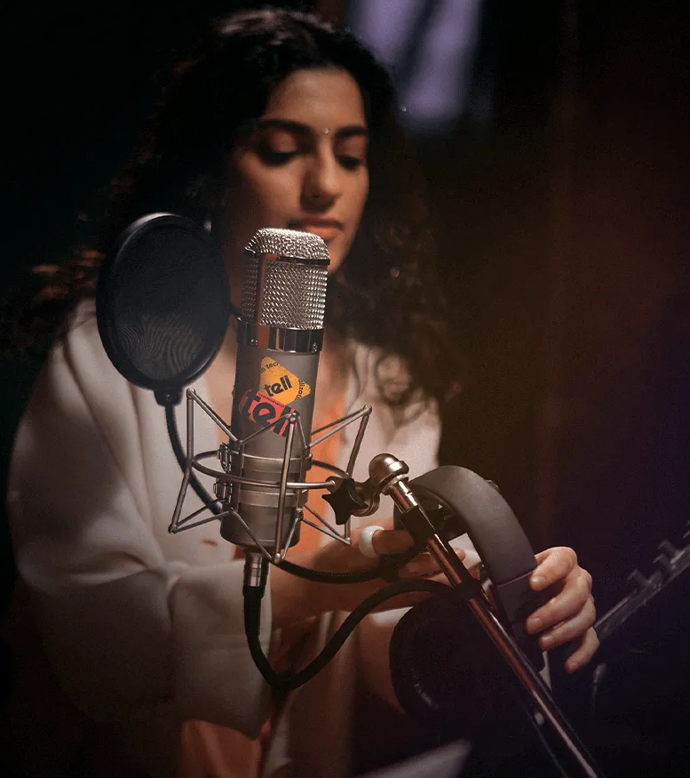 Фото №19: Tell - технический суппорт концертов и трансляций - Разработка логотипа и создание бренда в студии брендинга Rocketmen Agency